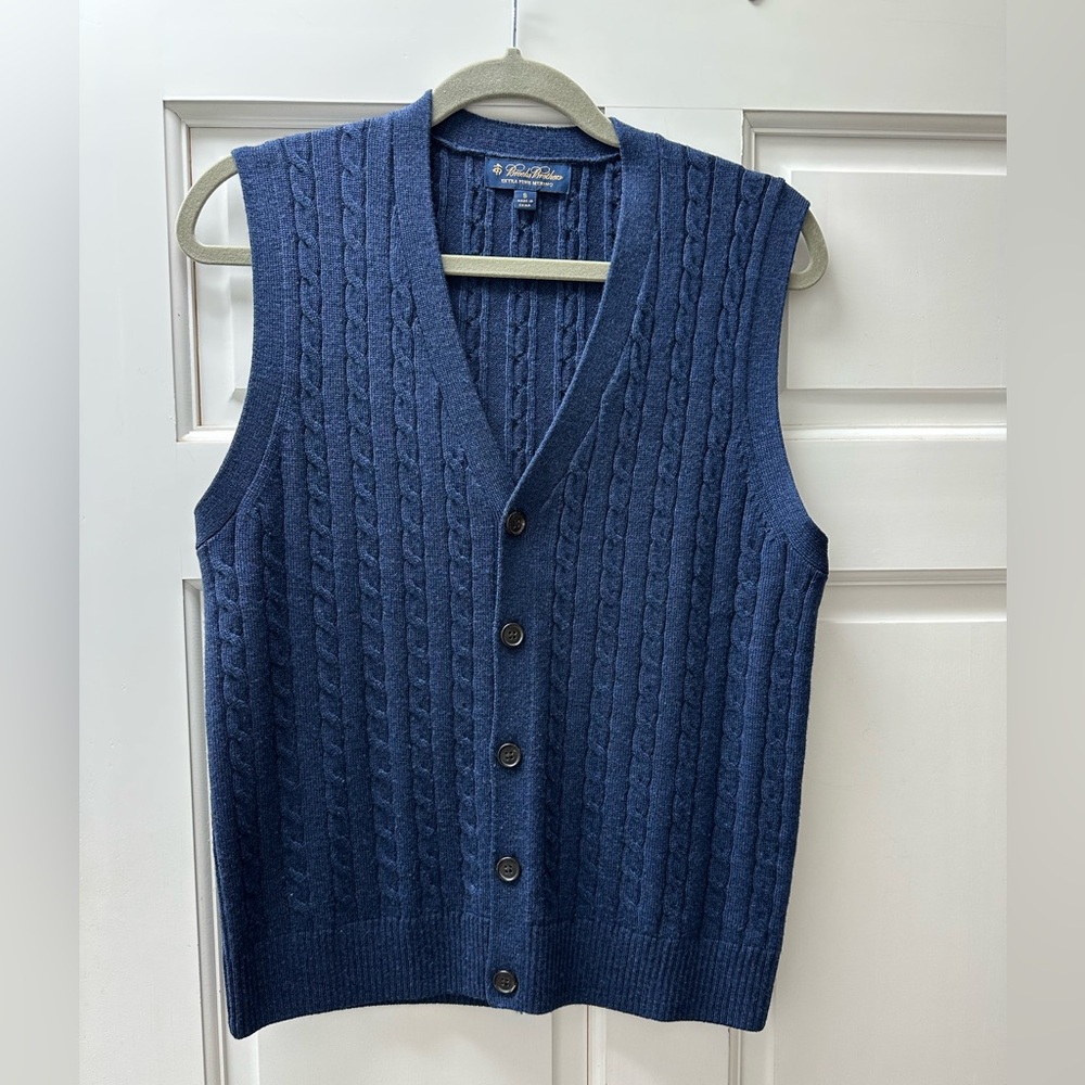 Navy Blue Cable Knit Brooks Brothers Wool Vest Small EUC